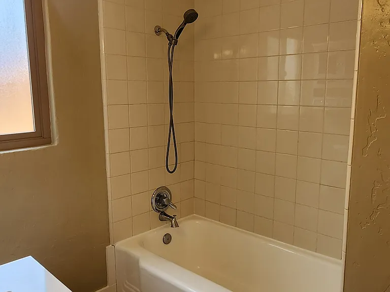 609 Hope St — Photo 17