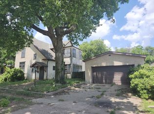 715 W Harvey Ave, Wellington, KS 67152