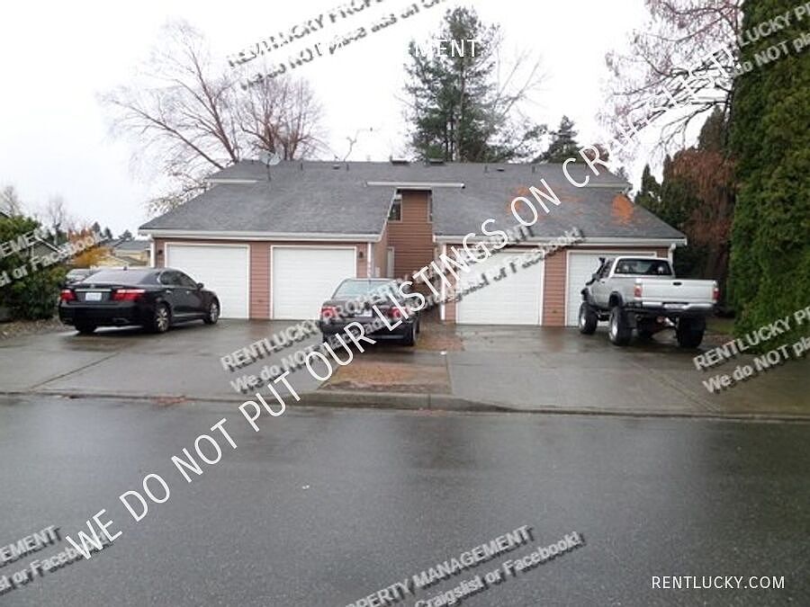 1st image of 993 26th St NE