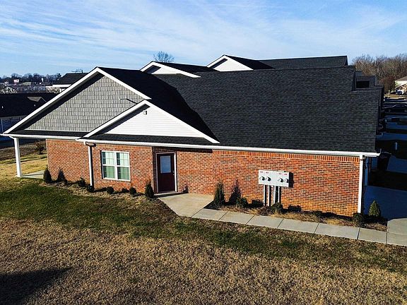 4th image of 3440 Trail Head Dr #101