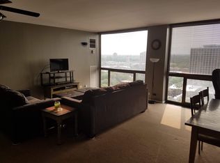 4343 N Clarendon Ave APT 1815, Chicago, IL 60613