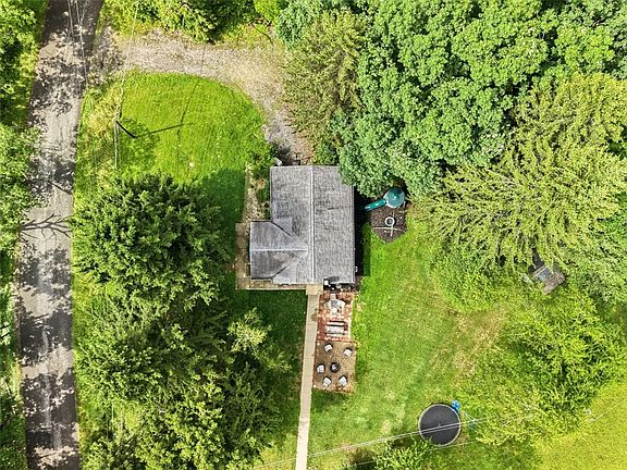 4th image of 114 Hartzell Rd