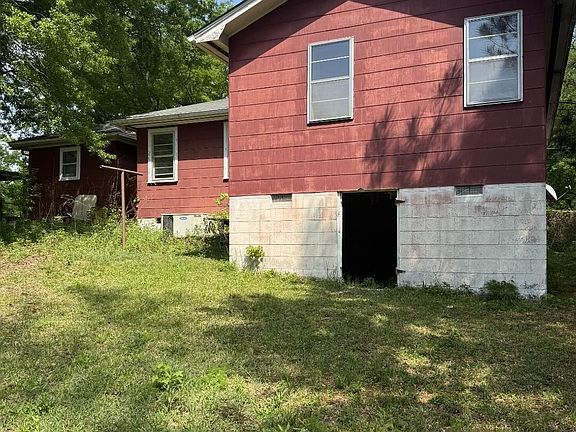 3rd image of 1523 48th Ave