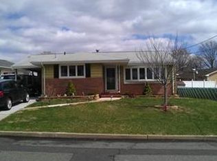 82 Cedar Ter, Parlin, NJ 08859