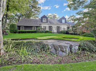 23 York Rd, Larchmont, NY 10538