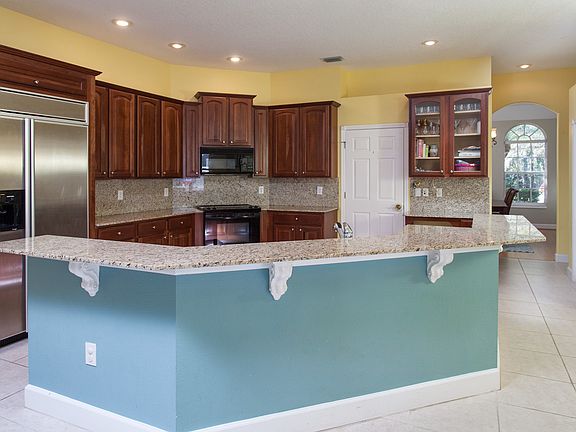 4th image of 16355 Ashington Park Dr