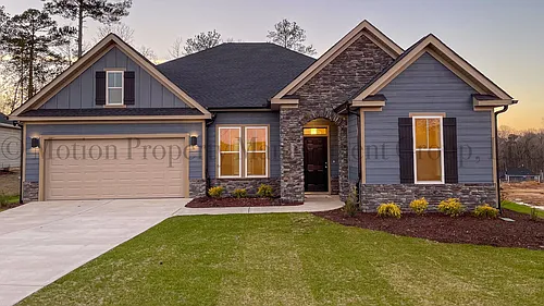 330 Holly Oak Way Photo 1
