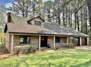 219 Edinburgh Ct, Brandon, MS 39047