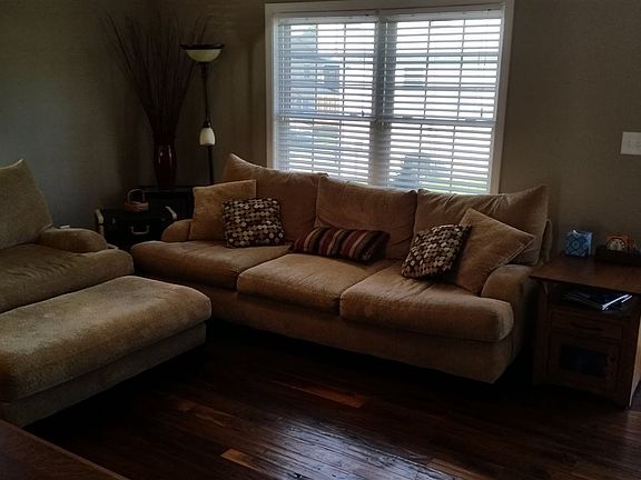 3rd image of 1764 W Sunstone Dr
