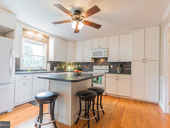 4th image of 26301 Forest Vista Dr