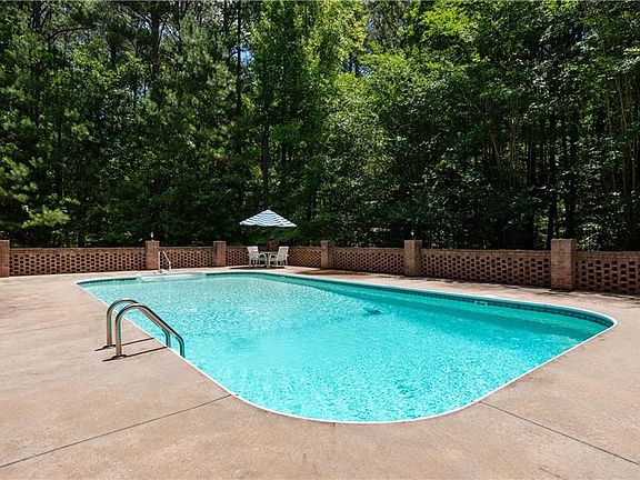 2nd image of 3010 Kari Brook Ln