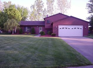 7250 Port Royal Ct, Mentor, OH 44060