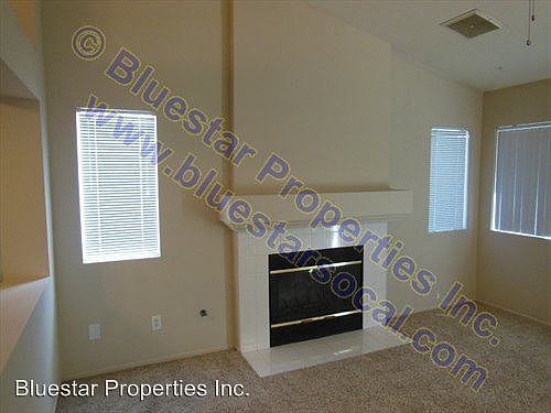 3rd image of 15141 Desert Oak Cir
