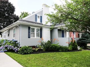 35 Garford Rd, Rochester, NY 14622