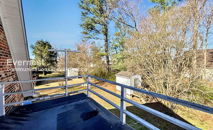 6933 Robinson Dr — Photo 24