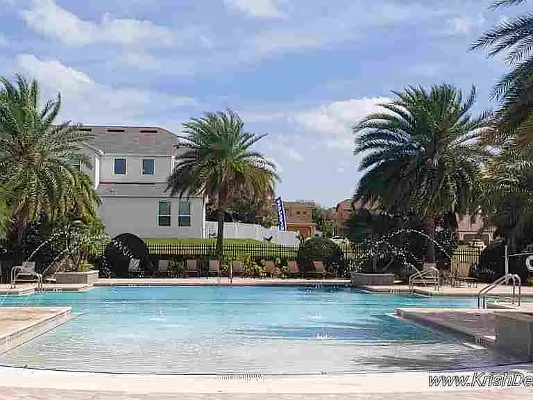 2062 Redbay Ave — Photo 6