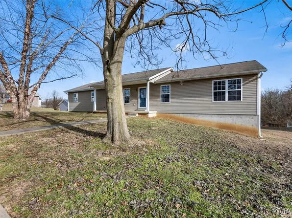 225 Brookside Dr, Cape Girardeau, MO 63701