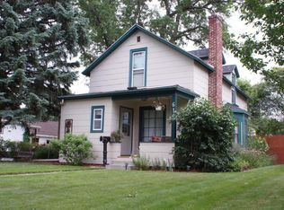 616 1st Ave N, Jamestown, ND 58401