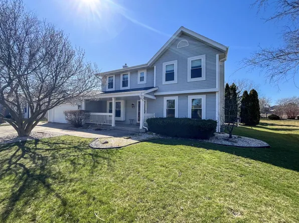 410 East Quail RUN, Oak Creek, WI 53154