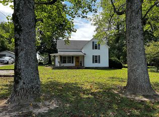 3411 Gimlet Rd, Lawrenceburg, TN 38464