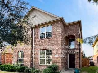 9200 Eastwood Ave, Aubrey, TX 76227
