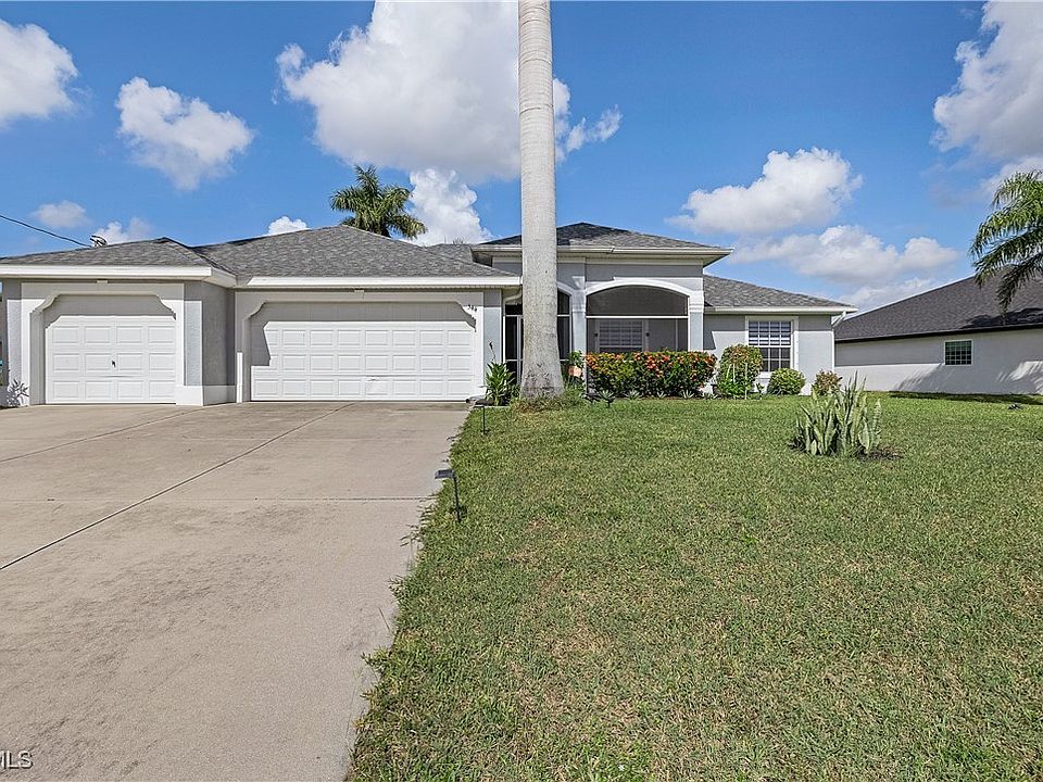 1st image of 344 SW 24th Pl