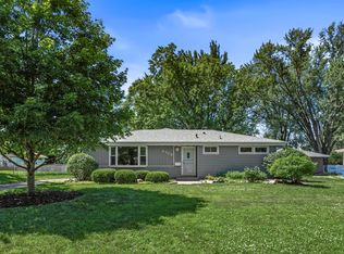 4709 W 111th St, Bloomington, MN 55437