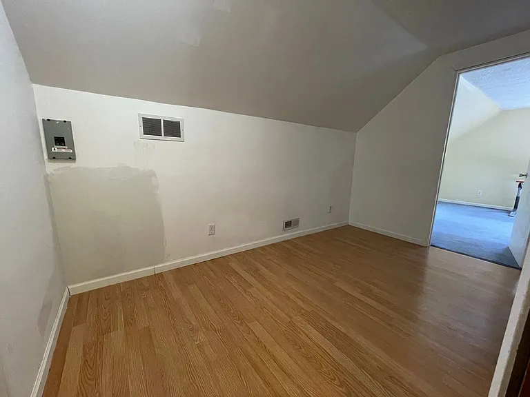 227 Mill Rd — Photo 9