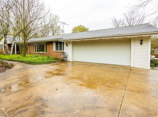 19857 Pitts Rd, Wellington, OH 44090