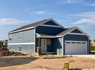 4268 Old Farm Dr, Wayland, MI