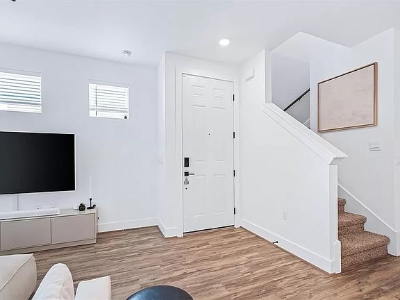 5th image of 7404 Wynkoop Ct
