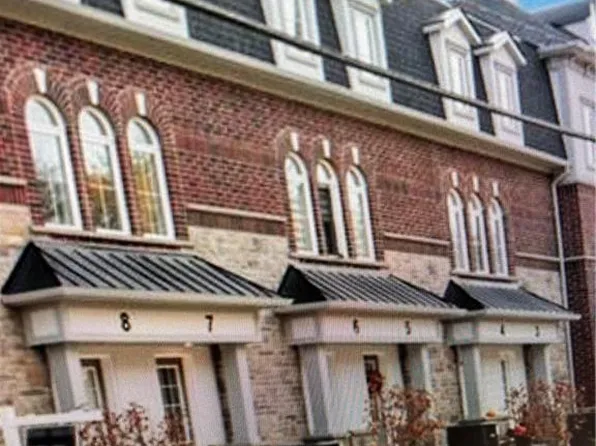 677 Park Rd N #43, Brantford, ON N3R 0C2