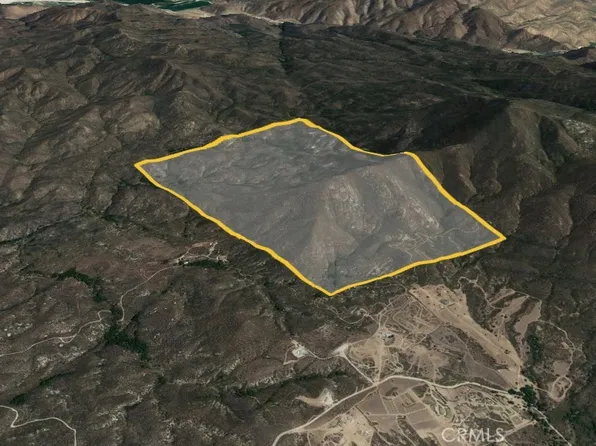 32344 Red Mountain Rd, Hemet, CA 92544