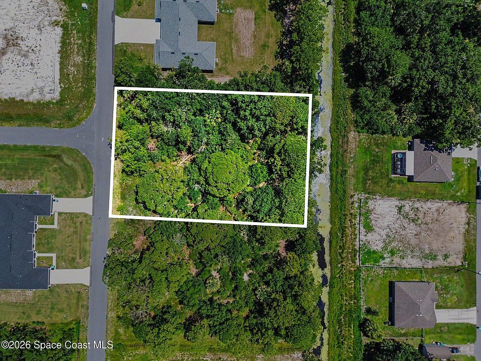 1st image of 2534 Hester Ave SE