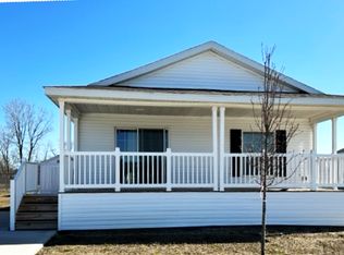 24258REDWOOD Drive #258, Chelsea, MI