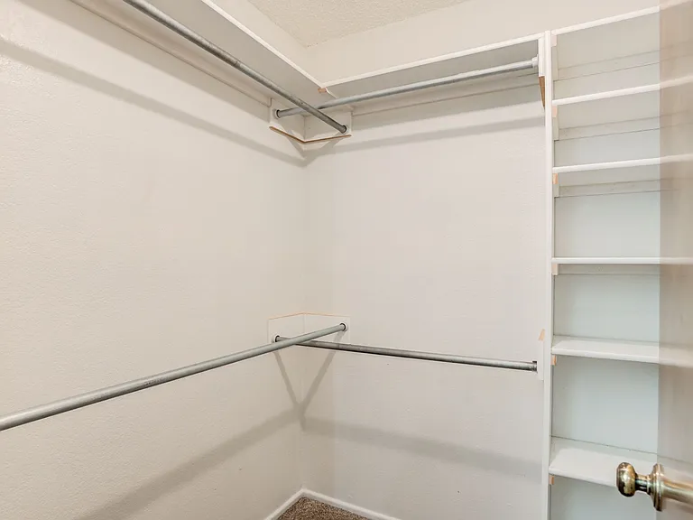 810 Mimosa Ave — Photo 7
