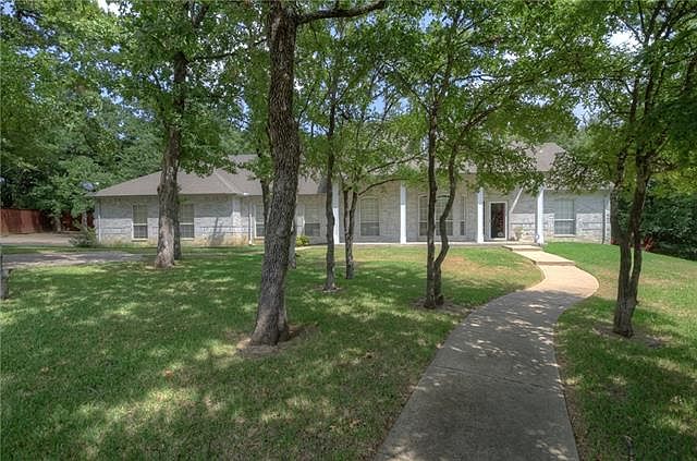 1st image of 7113 Brisas Ct