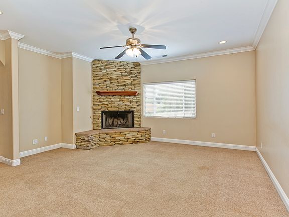 5th image of 10334 Burned Oak Ln