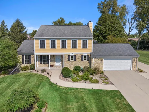 16660 Lillan ROAD, Brookfield, WI 53005