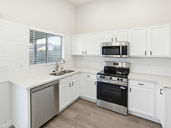3rd image of 14947 W ACAPULCO Lane
