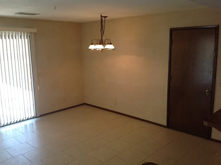 17861 Canyon Meadow Rd — Photo 5