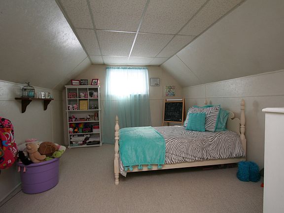 2nd image of 163 Country Club Dr
