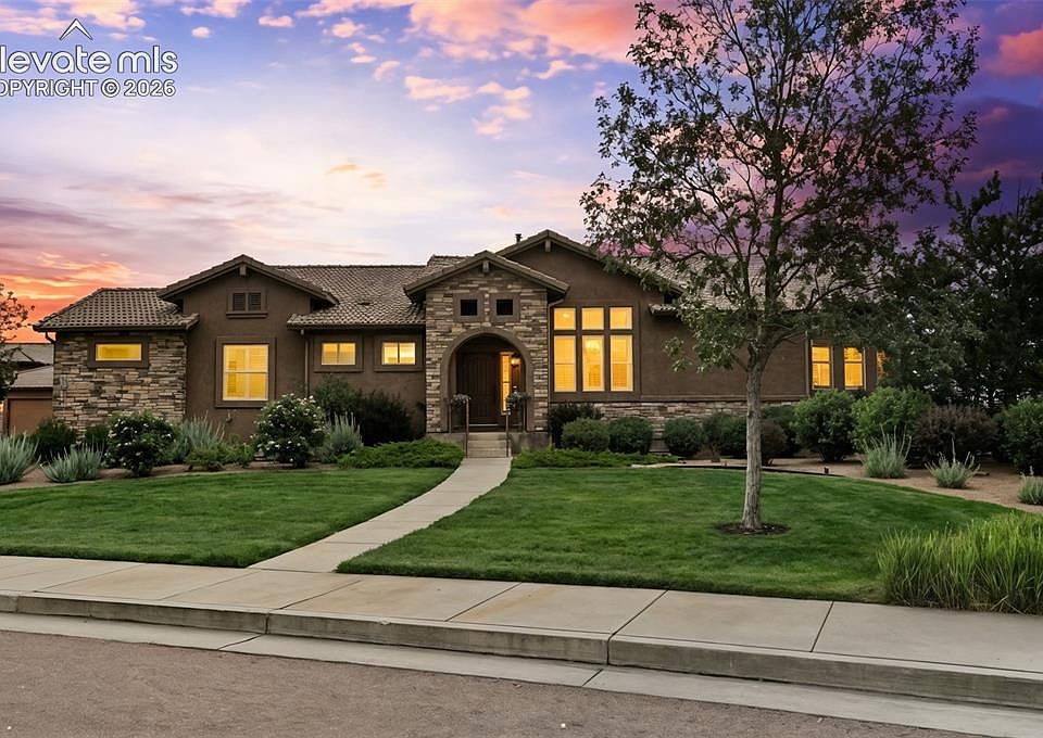 1st image of 13060 Penfold Dr