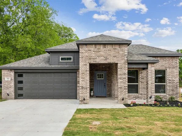 704 Crenshaw St, Terrell, TX 75160