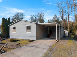 17984 S Grant Dr, Oregon City, OR 97045