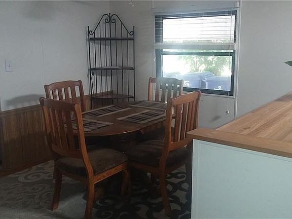 3rd image of 229 Philadelphia Blvd #34