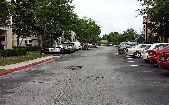5th image of 1990 Erving Cir #12105