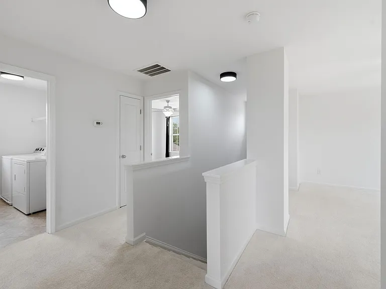 5003 Hemlock Ct — Photo 22