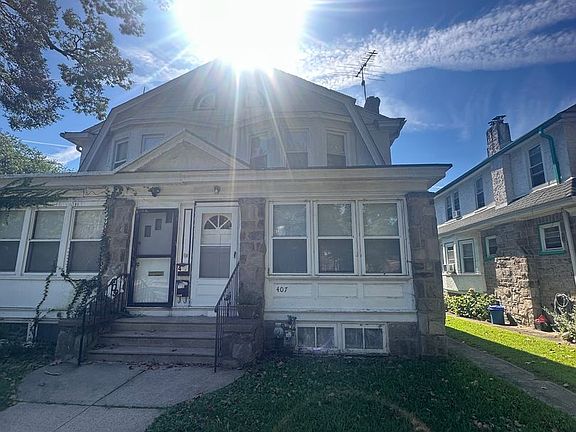 2nd image of 407 E 19th St