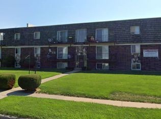 604 St Louis Ave, Rockford, IL 61104